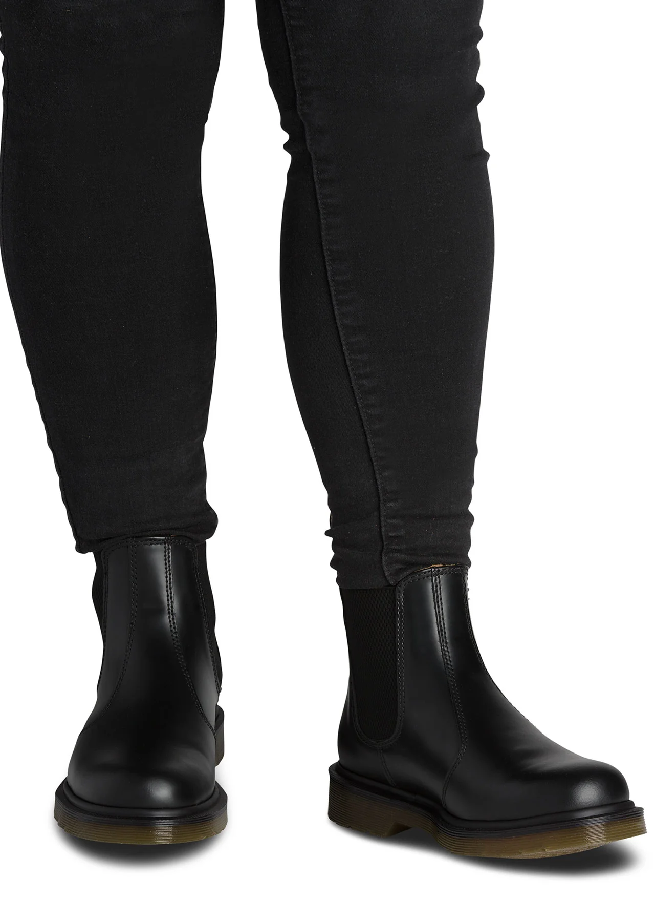 2976 Chelsea Black Smooth Boot - Image 11
