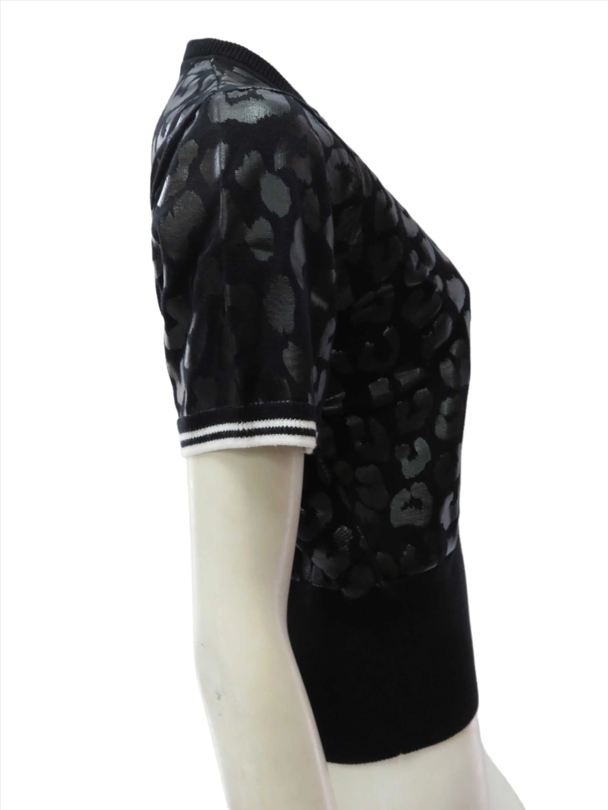 Amy Winehouse Leopard Print Jumper - Image 3
