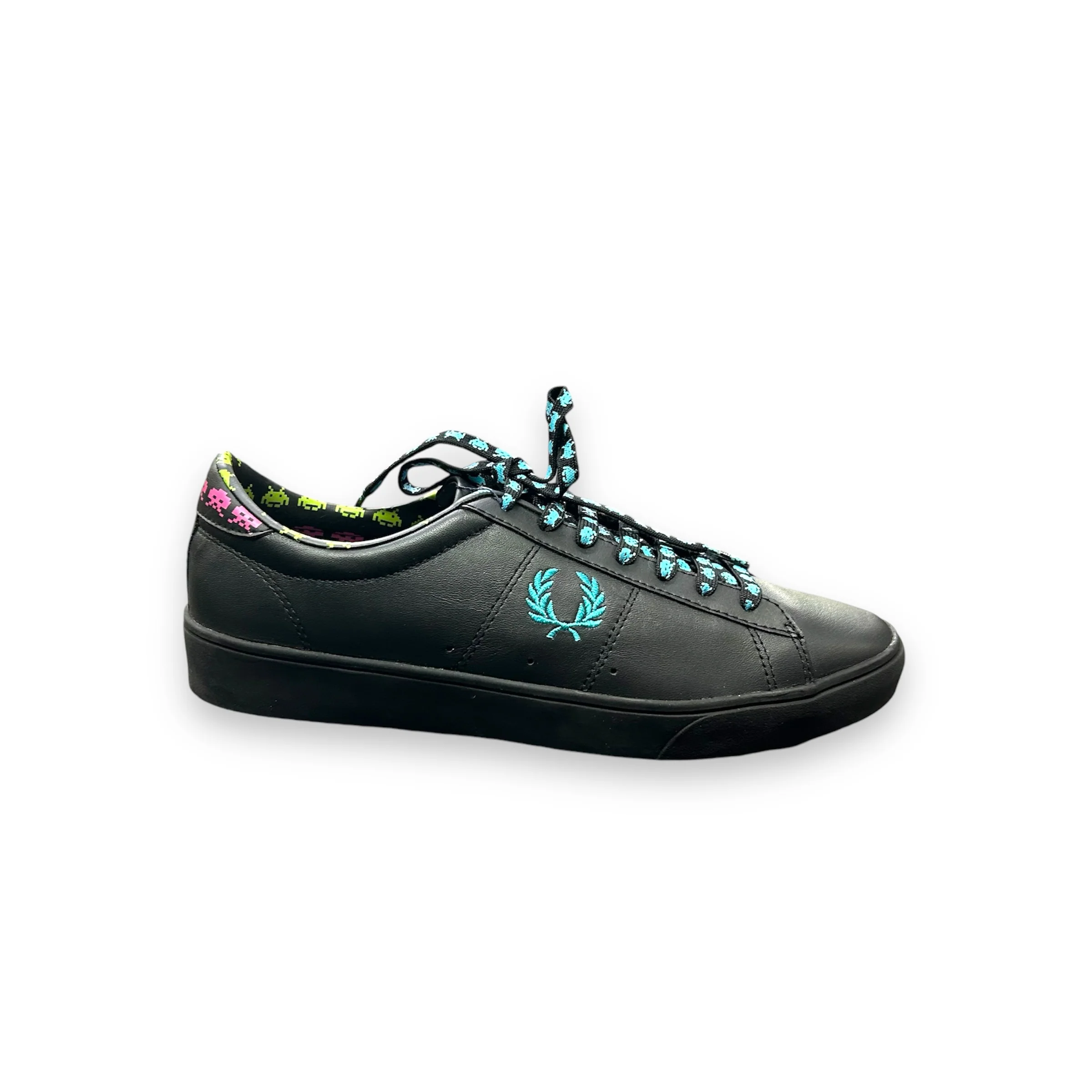 Fred Perry Sneakers - Image 2