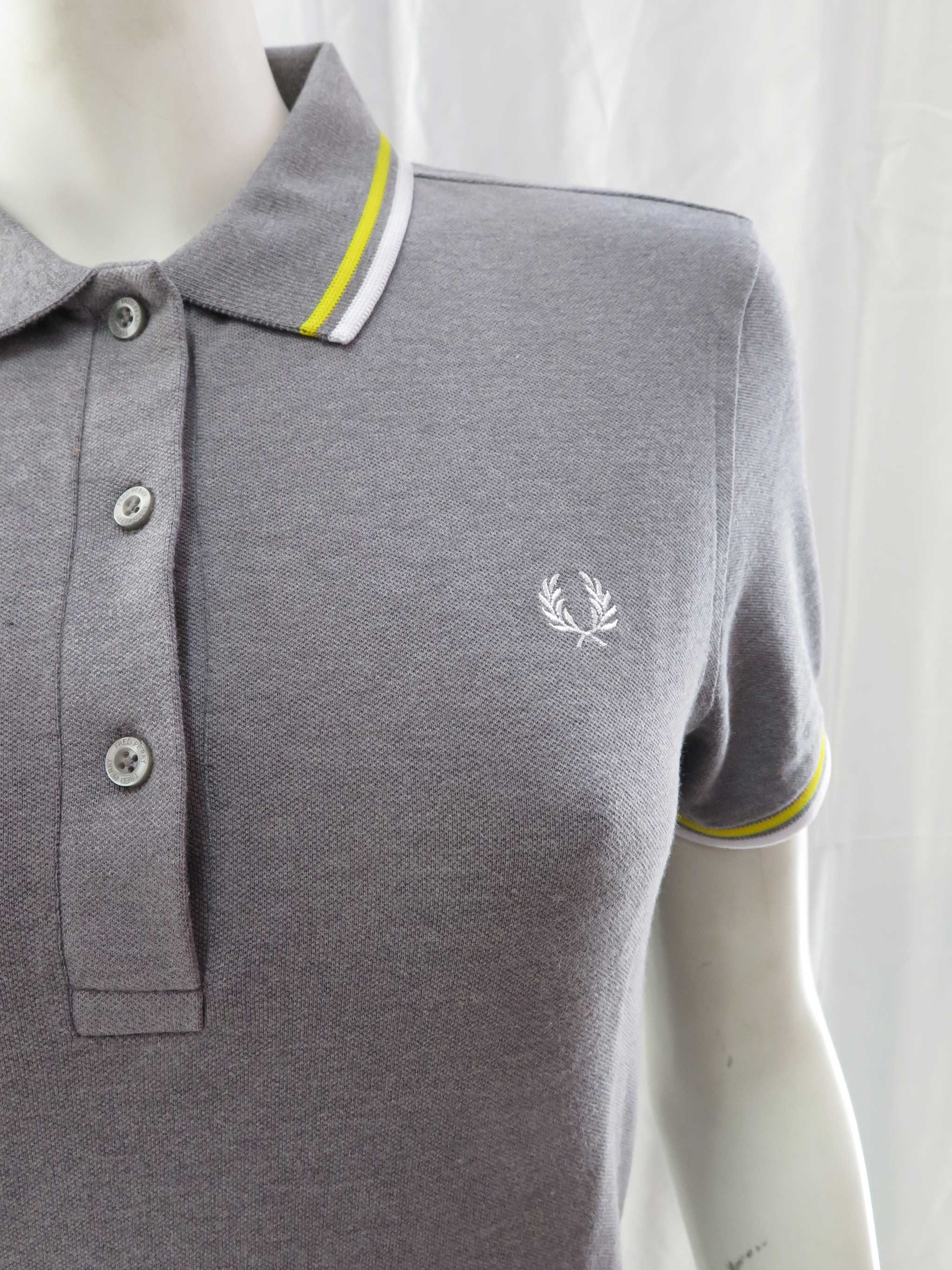 Ladies Twin Tipped Fred Perry Shirt (Pavement/Yellow/White) - Image 2