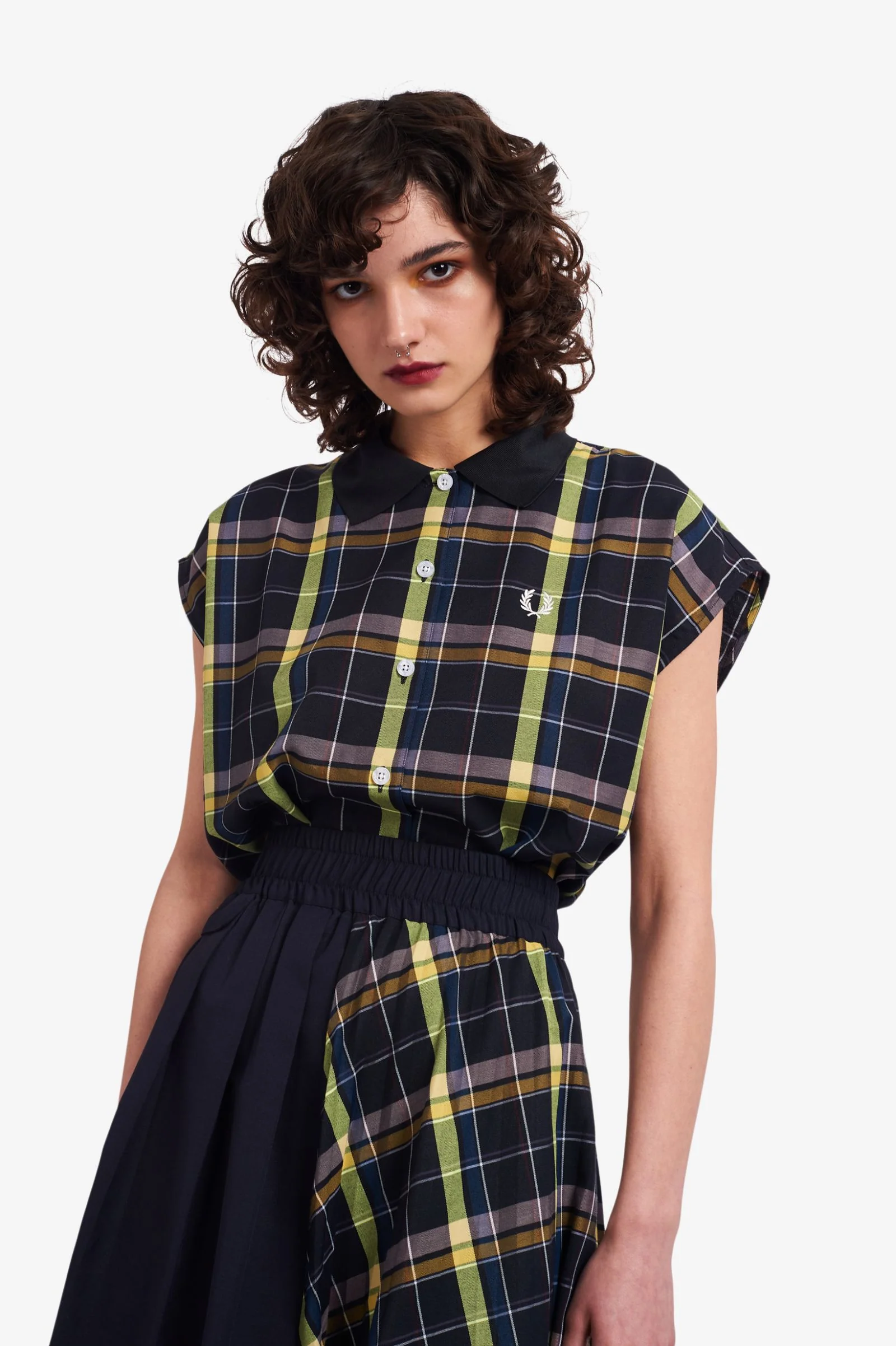 Fred Perry Womans Woven Check Shirt - Image 2
