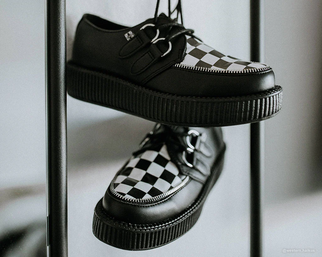 T.U.K Black Tukskin/ Bw Check Viva Low Creeper - Image 5